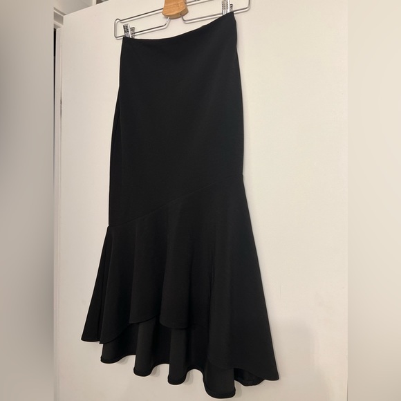 Forcast - Size AU 6 - black asymmetrical ruffle skirt - Picture 1 of 8